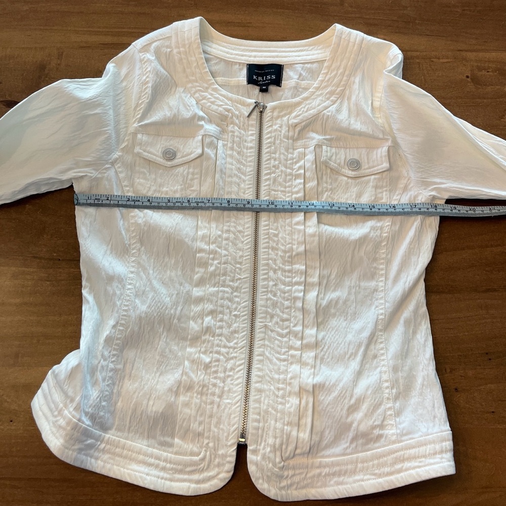Ivory Fitted Chic Jacket - Picture 3 of 7